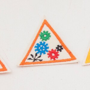 Vintage Girl Scout Brownie Patches: Embroidered Cotton Try-It Badges image 5