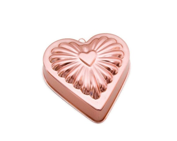 vintage pink copper colored aluminum heart shaped jello mold or cake pan,  kitchen wall hanging