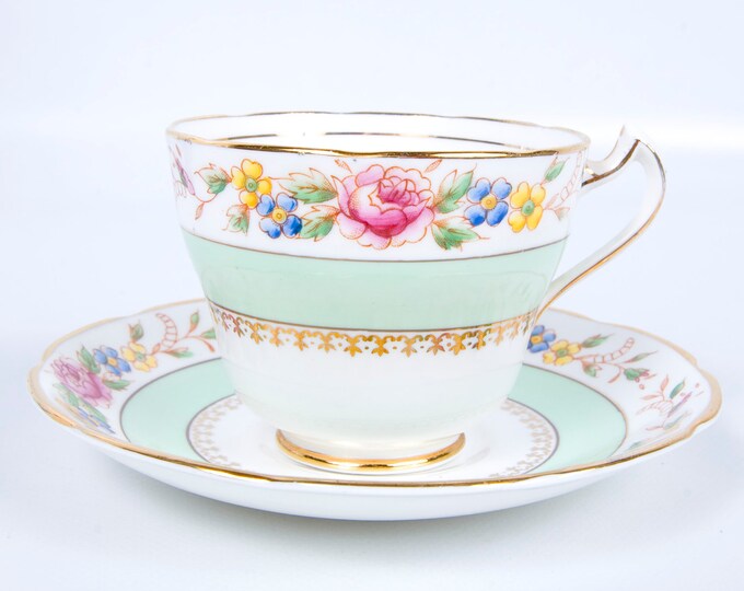 Balfour Royal Crown Pottery Teacup and Saucer Best Bone China England