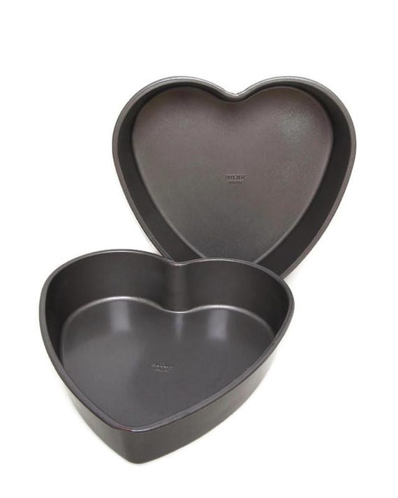 Wilton Heart Shaped Cake Pans Set of Nonstick Baking Pans