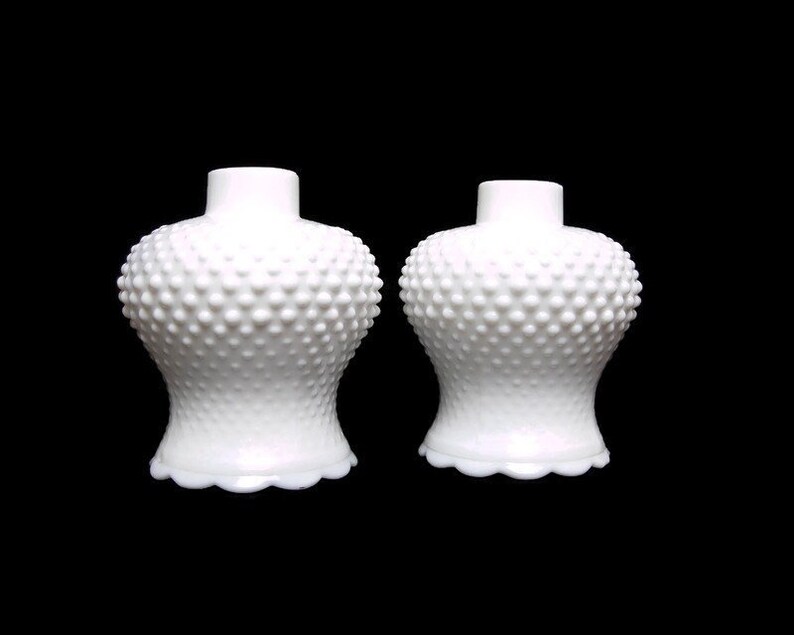 Vintage White Milk Glass Hobnail Lamp Shade Replacement Globe Co Vintage White Milk Glass Hobnail Lamp, Vintage Hobnail Lamp Shade