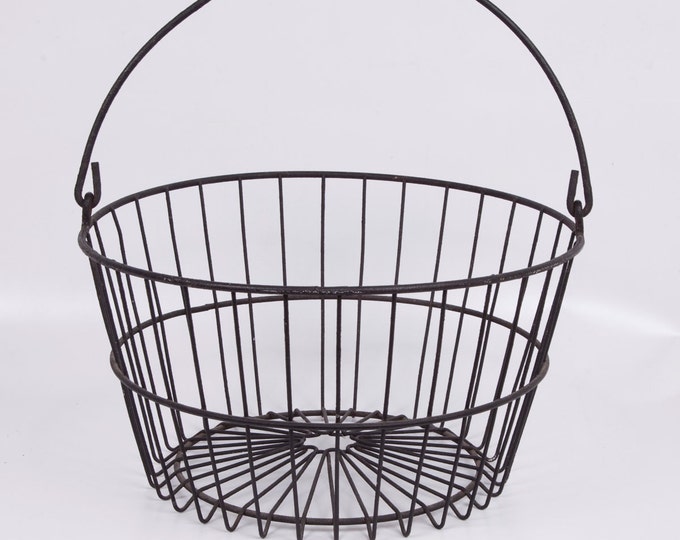 Vintage Metal Wire Egg Basketblack Bale Handle Apple Potato Farm