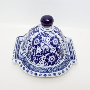 Piatto da portata ovale con copertura a cupola vintage con coperchio per formaggi, vassoio per torte 11 pollici Porcellana floreale blu cobalto immagine 7
