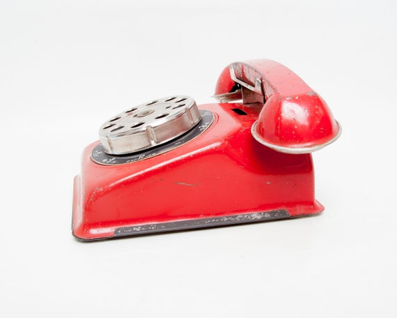 Vintage 1930s Red Tin Toy Telephone: N.N. Hill Brass Co. - Working