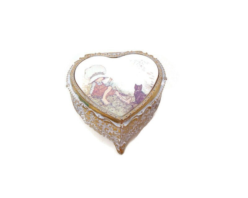 Vintage 1980s Porcelain Heart Shaped Small Trinket Box Made