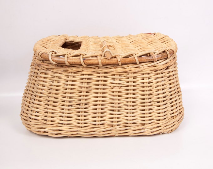 Vintage Fishing Creel Wicker Woven Rustic Basket - Etsy