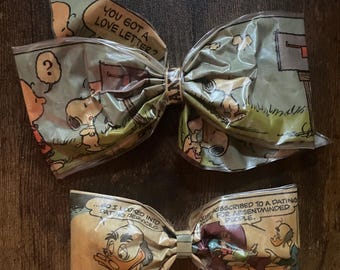 Vintage homemade comic hair bows with barrettes.  Peanuts & Donald Duck-Ludwig Vin Drake 80’s