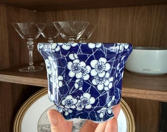 Vintage Blue & White Ceramic Planter Chinoiserie Cherry Blossom Cachepot Faceted Pedestal Planter
