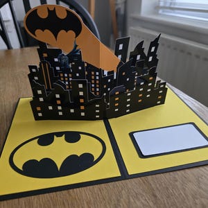 Pop up Batman card
