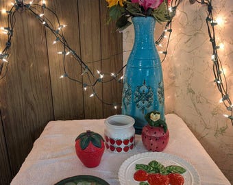 Strawberry Decor Set