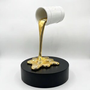 Luxury Floating Paint Bucket Sculpture, Gold Chrome Liquid Spill Art, High-End Resin Fiber Art, Modern Gallery Decor, Unique Home Gift
