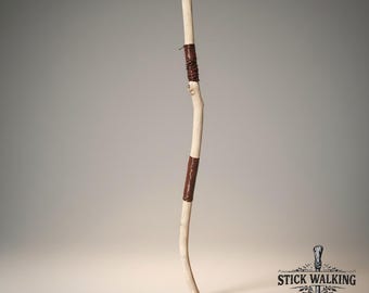 Ghost - Un bastone da passeggio, bastone da trekking o da passeggio casual, bianco, di 114 cm (45 pollici), realizzato a mano, con impugnature in similpelle.