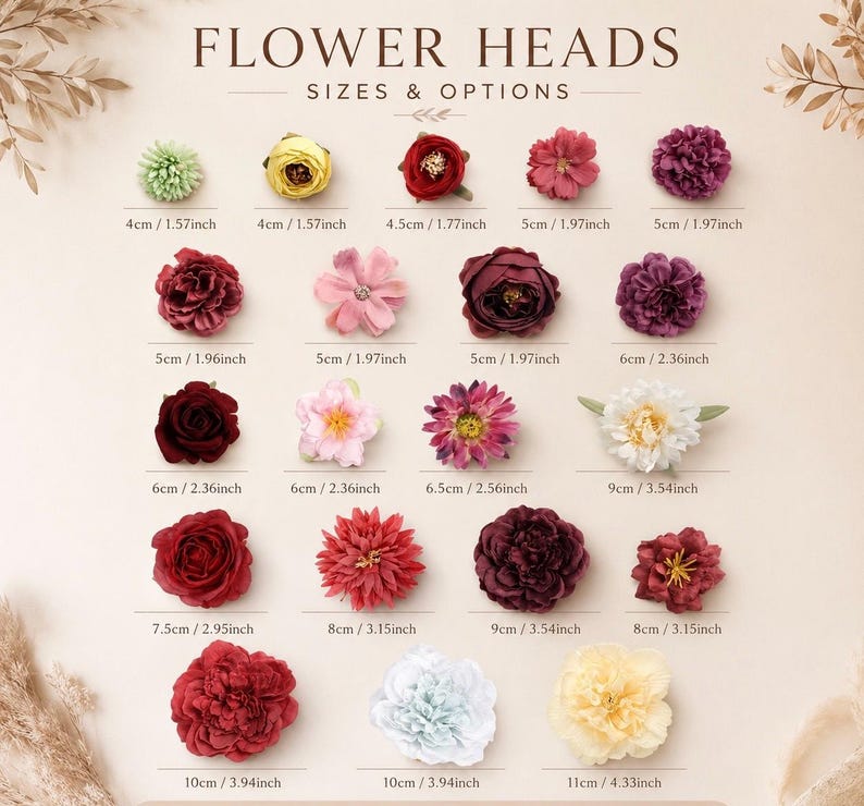 Puede incluir: Una colecci&oacute;n de cabezas de flores artificiales en varios colores y tama&ntilde;os, etiquetada como FLOWER HEADS SIZES & OPTIONS. Cada flor se muestra con su di&aacute;metro espec&iacute;fico en cent&iacute;metros y pulgadas, que van desde los 4 cm hasta los 11 cm.
