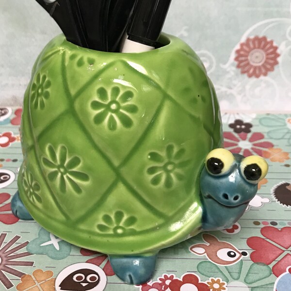 Vintage Turtle Vase Pencil Holder OMC Japan Ceramic Retro 70's Mod