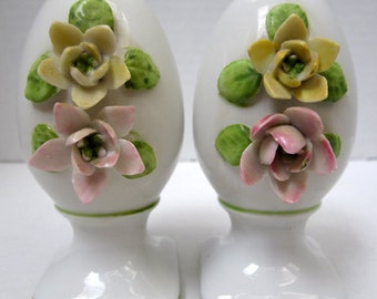 Floral Design Egg Shaped Salt and Pepper Shakers (From SALES Section)