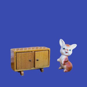 MCM &#39;50s Doll Cabinet; Warm Brown Wood Mini Console/Hutch for Diorama/Doll House/Atomic Decor