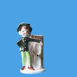 Elf Kitchen Timer Statue with Clip For Recipe, Note, Ephemera; No Hourglass - Green Kitchen Pixie Figurine