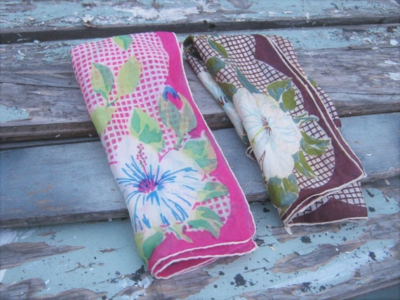 Silk 1940s-'50s Checked/Floral Hankies/Scarves; Co