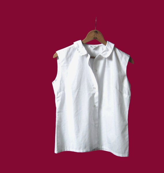 Midcentury Style White Sleeveless Cotton Button-U… - image 3