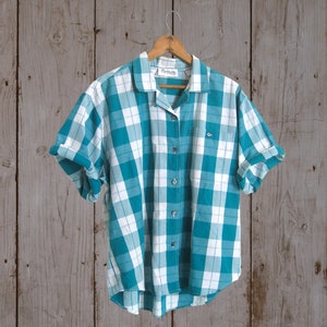Blaugrün kariertes Kurzarmhemd; Grösse 42 Baumwollmischung Farm/Country/Rockabilly/Casual Top mit Knöpfen