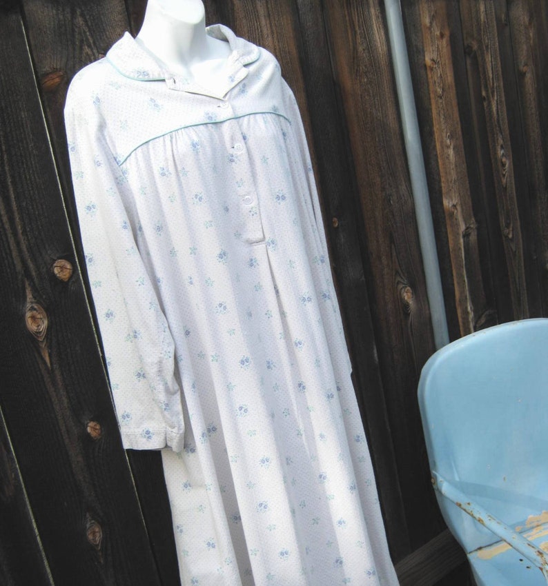 Blue Posy Printed Flannel Nightgown; Petite 14Large; Peter Pan Collar; Calf-Ankle Length; ComfyWorn