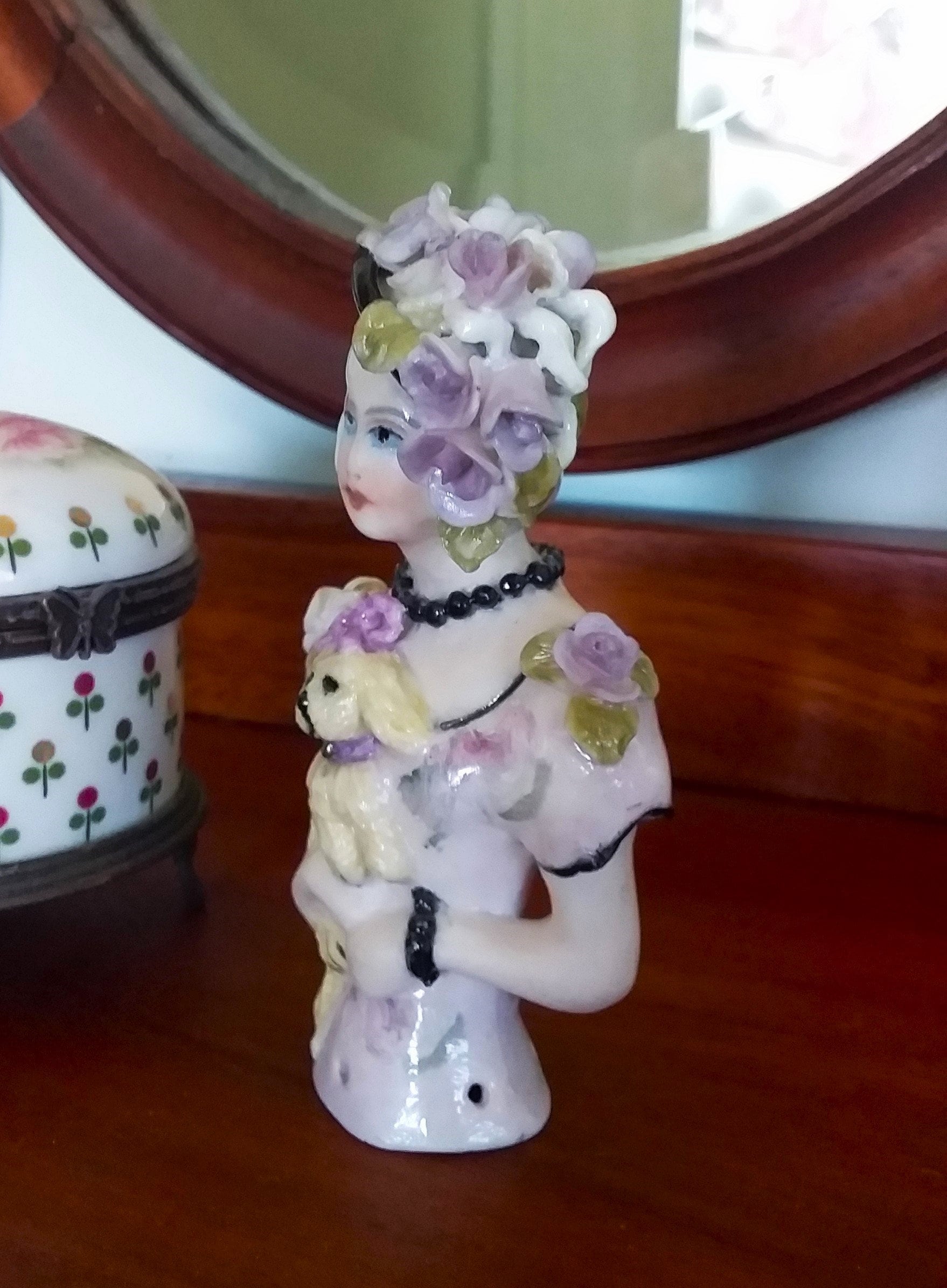 アンティークハーフドールのパフ Porcelain half doll - Etsy 日本