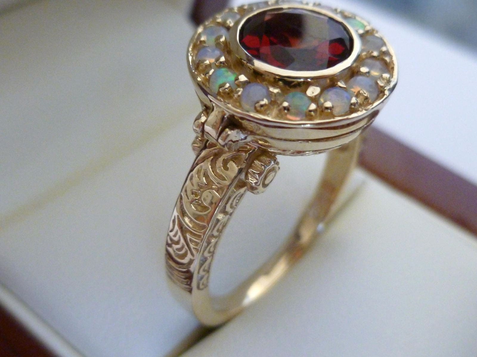 Antique garnet and opal ring deals