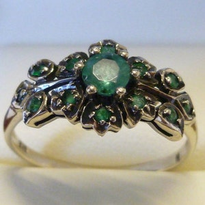 Gold Emerald Ring, 9ct 9k Solid Gold, Gold Flower Vintage Emerald Ring, Womens Antique Emerald Ring, Also Avail in 14k, 18k, R206
