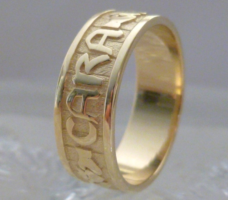 Celtic Mo Anam Cara Ring Solid Yellow Gold Wedding Ring