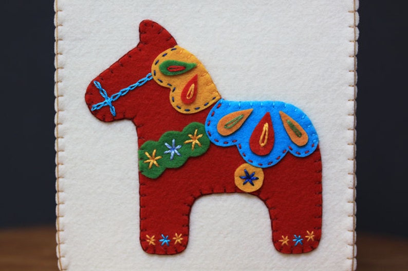Nikkie's Felt Dala Horse Tissue Box Cover A Red Horse on Etsy