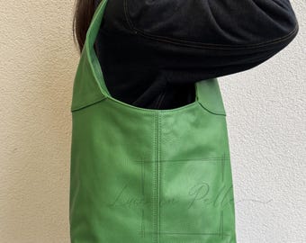 Smaragdgroene Italiaanse nerfleren hobotas, zachte, slungelige draagtas, minimalistische schoudertas voor dagelijks gebruik