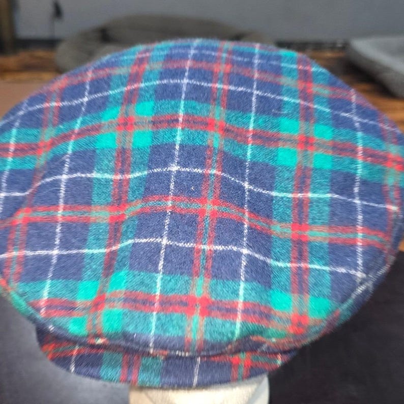 Gorra plana de lana Pendleton a cuadros, estilo Newsboy Ivy, azul, verde y rojo, talla mediana, fabricada en EE. UU. imagen 2
