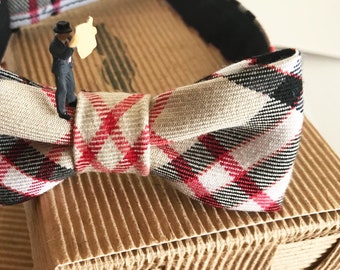 Camel plaid bowtie for stylish men , or for dad and son matching bow ties