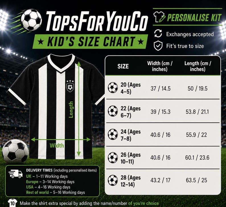 Puede incluir: Una camiseta de f&uacute;tbol a rayas negras y blancas con cuello en V y un escudo en el pecho. Una tabla de tallas muestra anchos y largos en cm para las tallas 20 a 28, correspondientes a las edades de 4 a 14, con un icono de bal&oacute;n para cada talla.