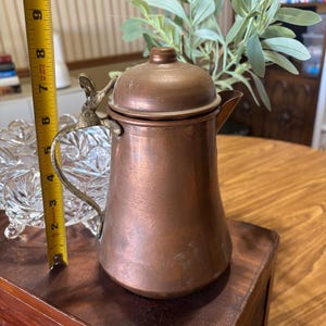 Tetera/cafetera de cobre vintage, jarra de agua de cobre con tapa y asa de latón con bisagra