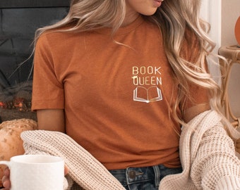 Book Queen T-shirt, Book Lover Gift T-shirt, Gift for Book lovers, Inclusive Plus Size Tee, Top Book Lover Gift Idea, Reader Gift