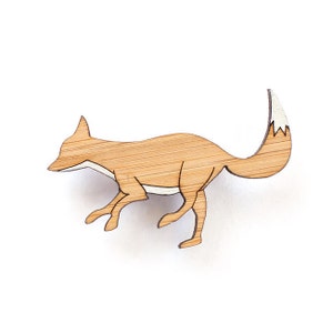 Fox brooch - fox lover jewellery - wooden fox brooch - fox jewelry - fox badge