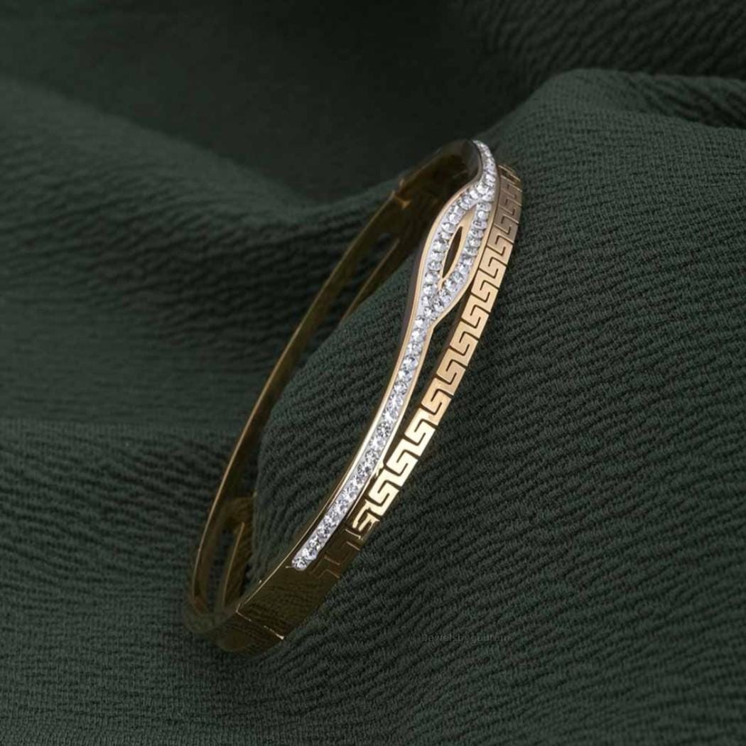 Versace gold bangle - Etsy 日本