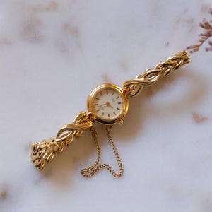 Vintage Citizen Vega Fill Ruby Gold Chain Bracelet Watch, 1990s Ladies Art Nouveau Jewelry Timepiece, Feminine Anniversary Gift For Her