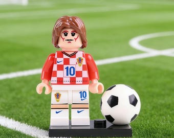 Luka Modrić Minifigure, Croatia 10 Jersey, Football Player Building Block Toy, Collectible Figure