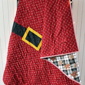 Santa Claus Quilt Pattern, PDF Christmas Quilt Pattern includes 3 Sizes, Table runner pattern, baby quilt pattern, throw quilt pattern