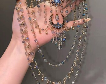 Copricapo Celestial Moon Blue Crystal - Catena per capelli boho con nappe, realizzata a mano, con opale, tonalità oro, accessorio per danza del ventre e festival.