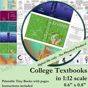 Könnte beinhalten: Eine Sammlung winziger College-Lehrbücher zu verschiedenen Themen, darunter Ökologie und Physik. Die Bücher sind grün, blau und orange, mit dem Titel "Ökologie". Das Bild enthält den Text "College-Lehrbücher im Maßstab 1:12 1,5cm x 2cm" und "nur digitale Datei - Kein physisches Produkt!"