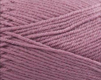 Fiddlesticks 8 Ply Dusty Pink Acrylic Yarn (100g, 250m) – Soft, Anti-Pilling #70056