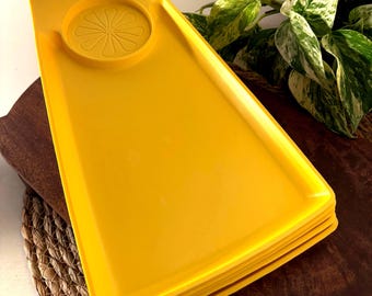 vintage geni yellow snack trays • set of five mid century modern partyware