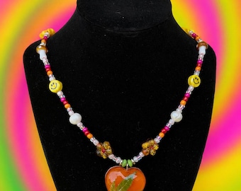 Collar con dije de corazón hecho a mano / Joyería de cuentas estilo Fairycore Y2K, accesorios para festivales y fiestas rave