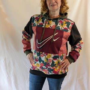 Upcycling Patchwork Hoodie Modell:  Kaki  Zitrus bis Größe 44