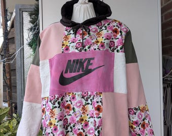Upcycling Patchwork Hoodie Modell: Braun  Blumen bis Größe 52