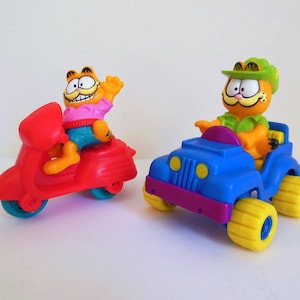 Mcdonalds Garfield Happy Meal Toys, Two Vehicles, Red Motorcycle