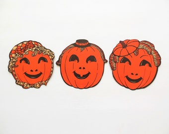 Halloween Pumpkins, 3 Different Cardboard Jack O Lanterns, 6 Inch Vintage Wall Hangings, Die Cuts for Retro Fall Decor